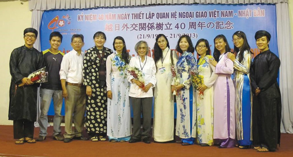 Tham gia triển lãm Kỷ niệm 40 năm quan hệ hữu nghị Việt-Nhật tại TP.HCM ngày 21-9-2013
